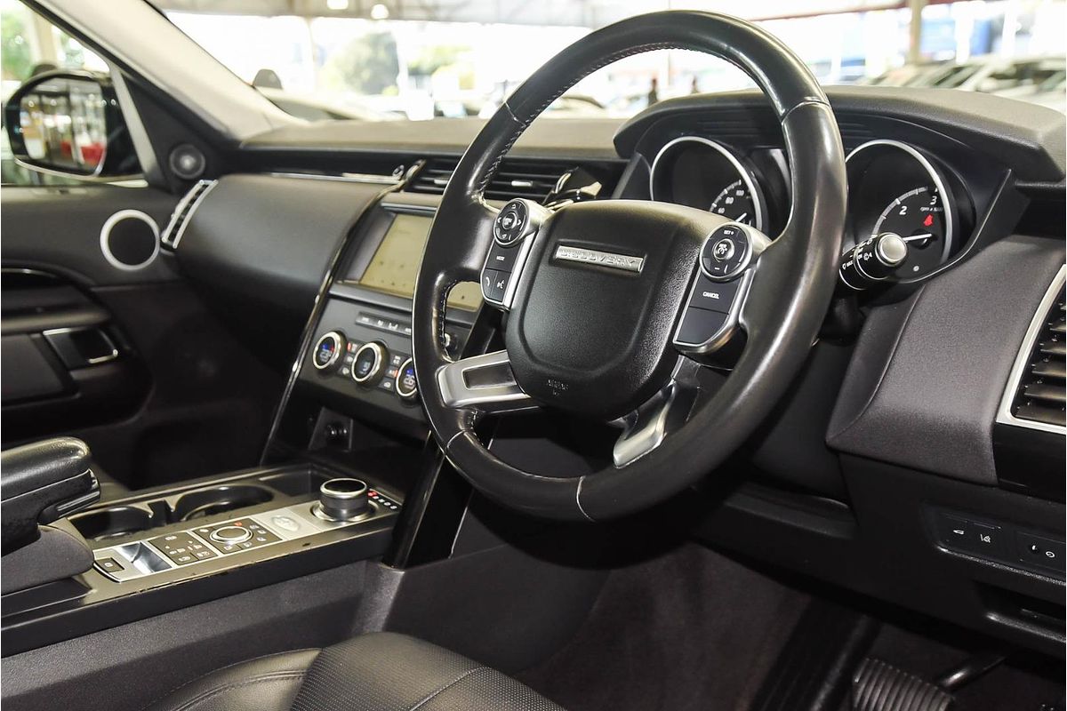 2018 Land Rover Discovery SD4 SE Series 5