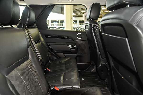2018 Land Rover Discovery SD4 SE Series 5