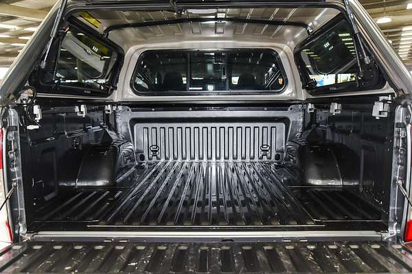 2020 Nissan Navara ST D23 4X4
