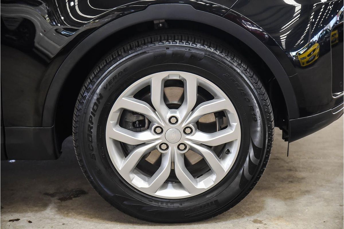 2018 Land Rover Discovery SD4 SE Series 5