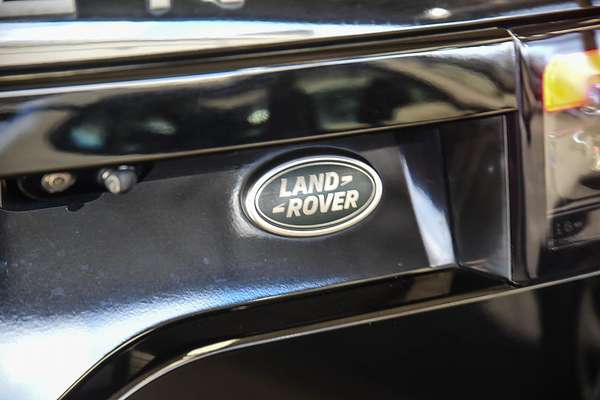 2018 Land Rover Discovery SD4 SE Series 5