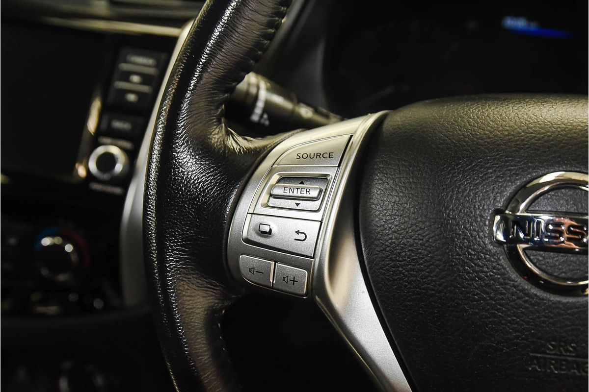 2020 Nissan Navara ST D23 4X4