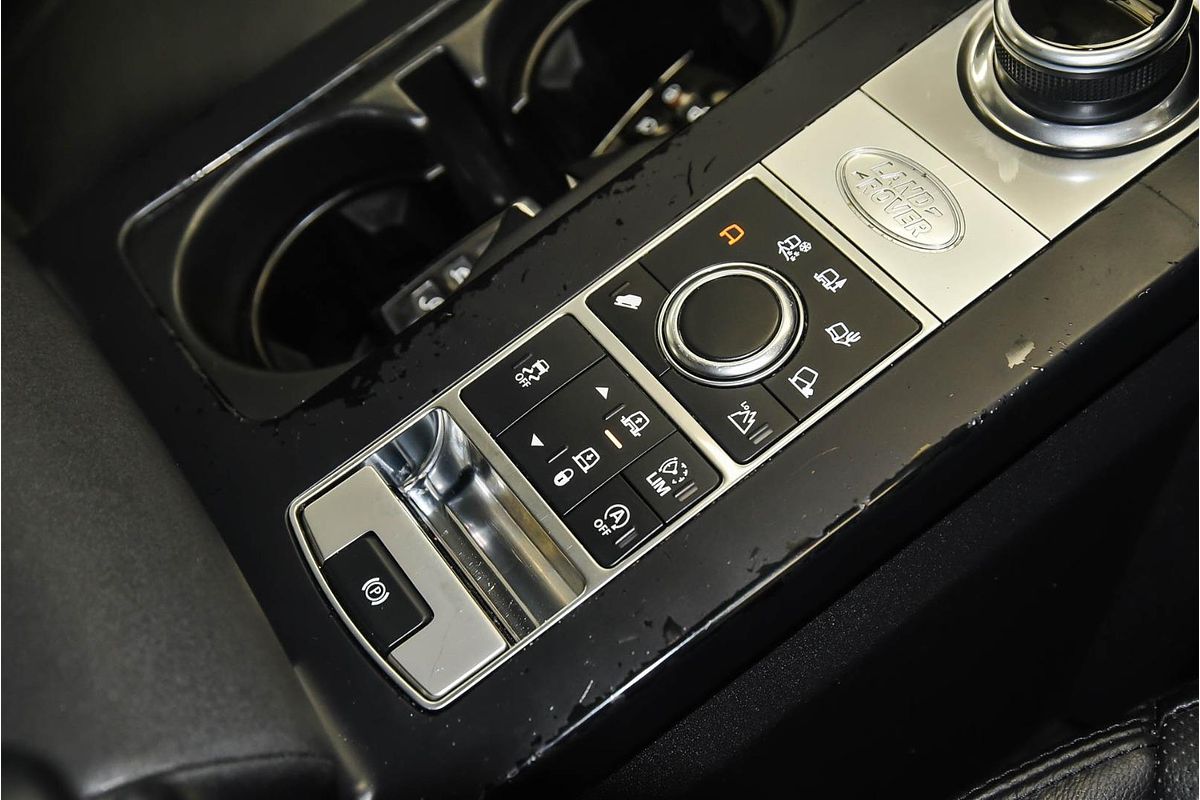 2018 Land Rover Discovery SD4 SE Series 5