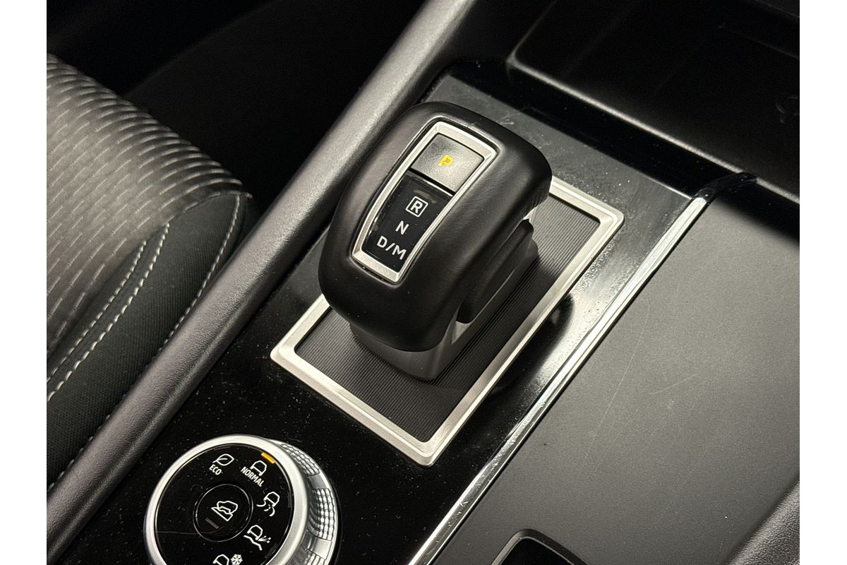 2023 Mitsubishi Outlander LS ZM