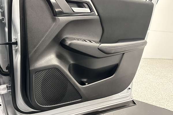 2023 Mitsubishi Outlander LS ZM