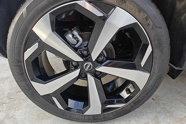2023 Nissan JUKE ST-L F16