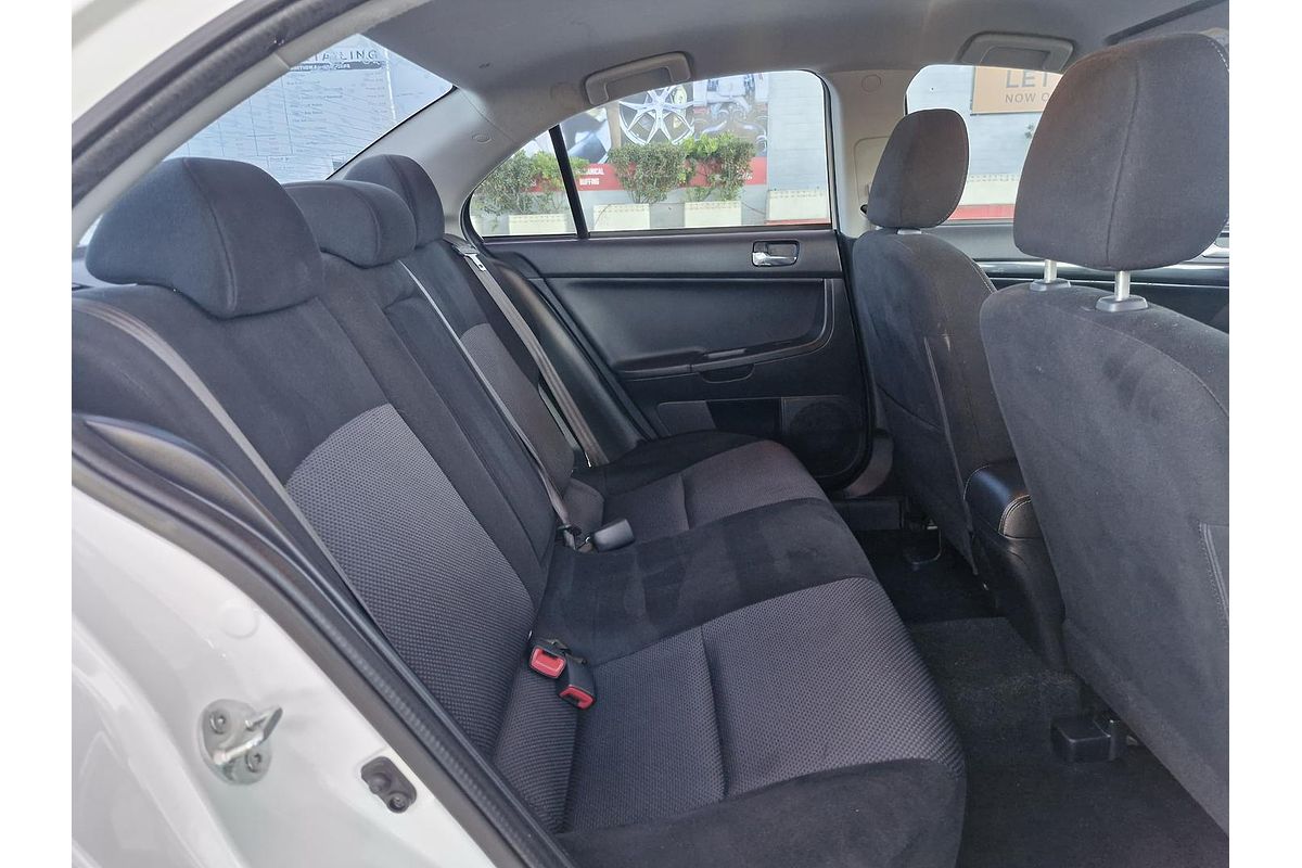 2016 Mitsubishi Lancer ES Sport CF