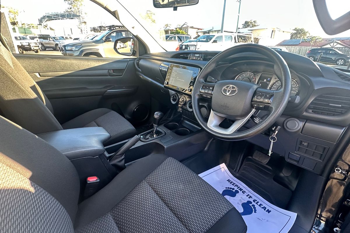 2024 Toyota Hilux Workmate TGN121R