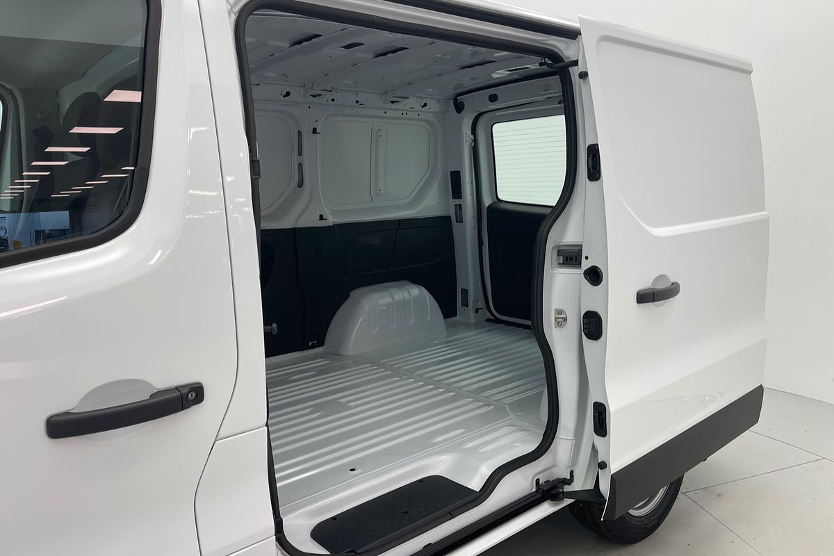 2024 Renault Trafic Pro X82 SWB