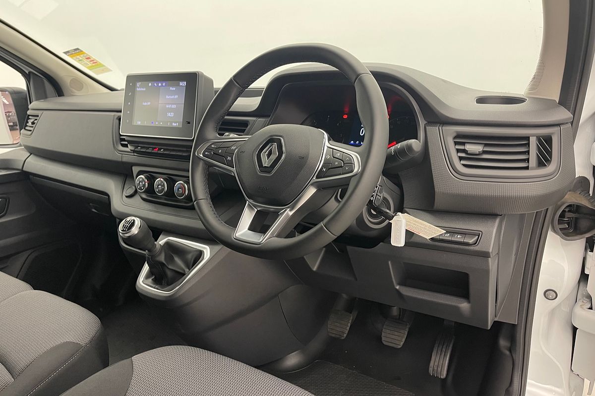 2024 Renault Trafic Pro X82 SWB
