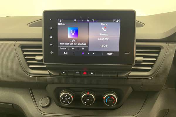 2024 Renault Trafic Pro X82 SWB