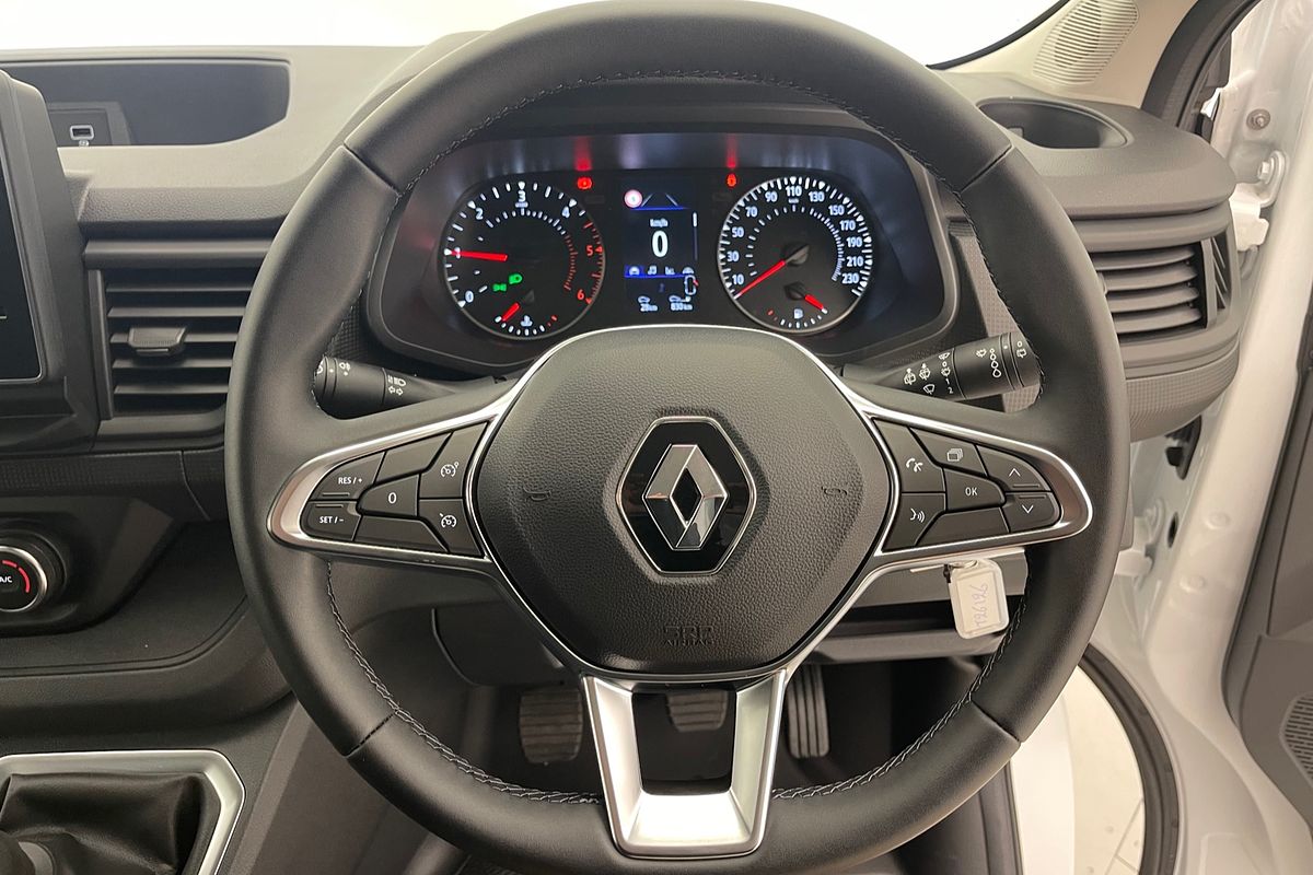 2024 Renault Trafic Pro X82 SWB