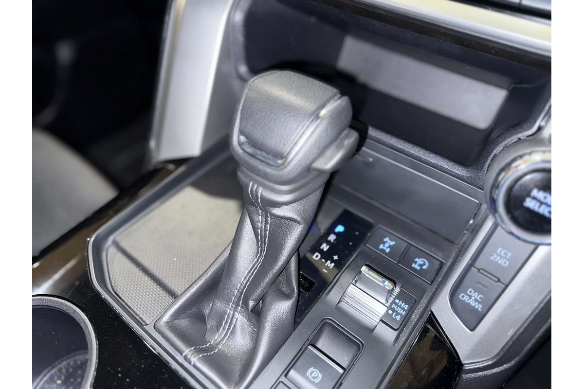 2022 Toyota Landcruiser GX FJA300R