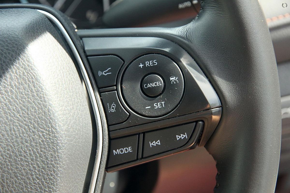 2018 Toyota Camry Ascent Sport AXVH71R