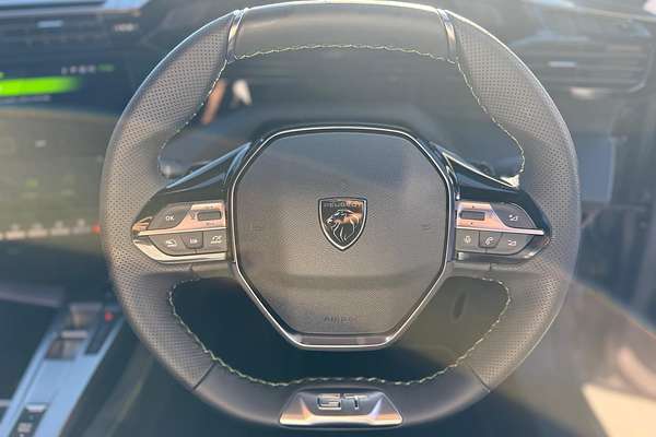 2025 Peugeot 308 GT Hybrid P51