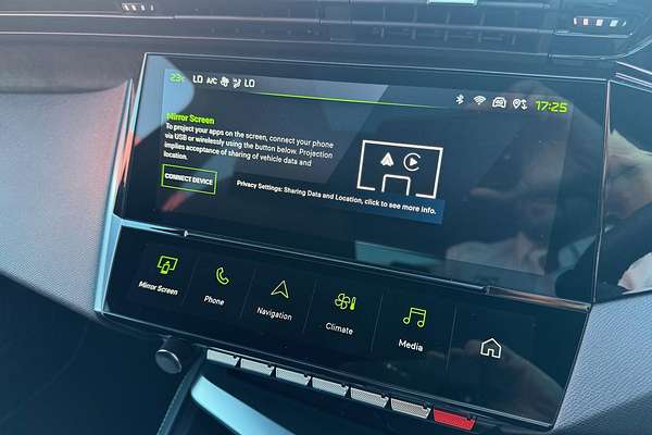 2025 Peugeot 308 GT Hybrid P51