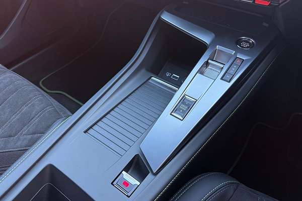 2025 Peugeot 308 GT Hybrid P51