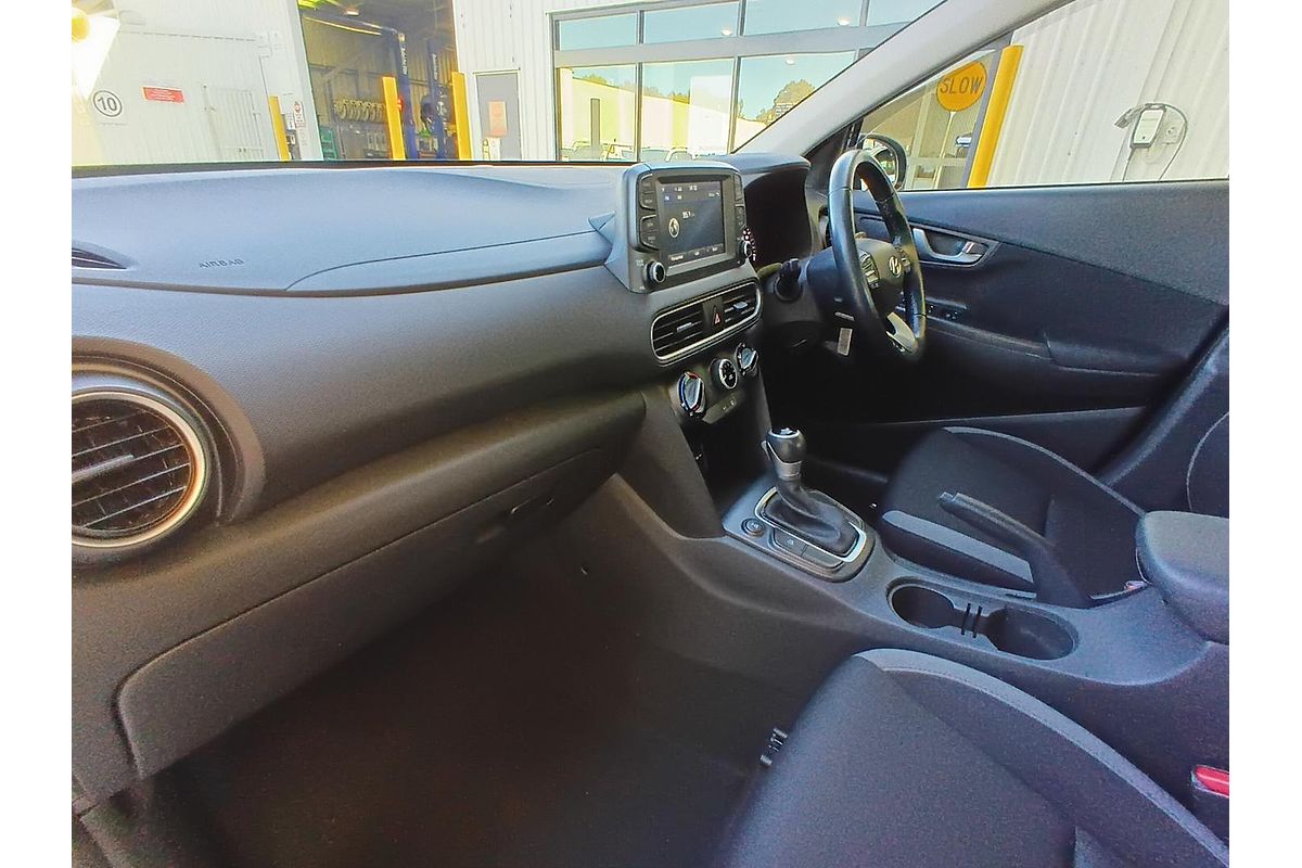 2017 Hyundai Kona Active OS