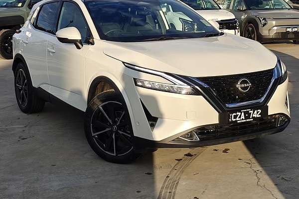 2023 Nissan QASHQAI Ti J12