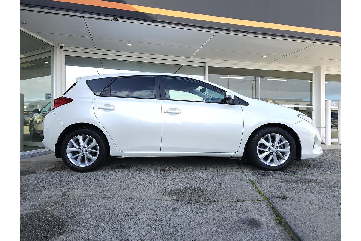 2013 Toyota Corolla Ascent Sport ZRE182R