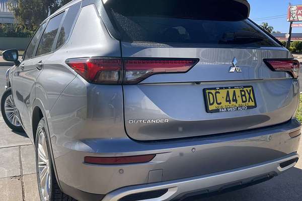 2021 Mitsubishi Outlander LS ZM