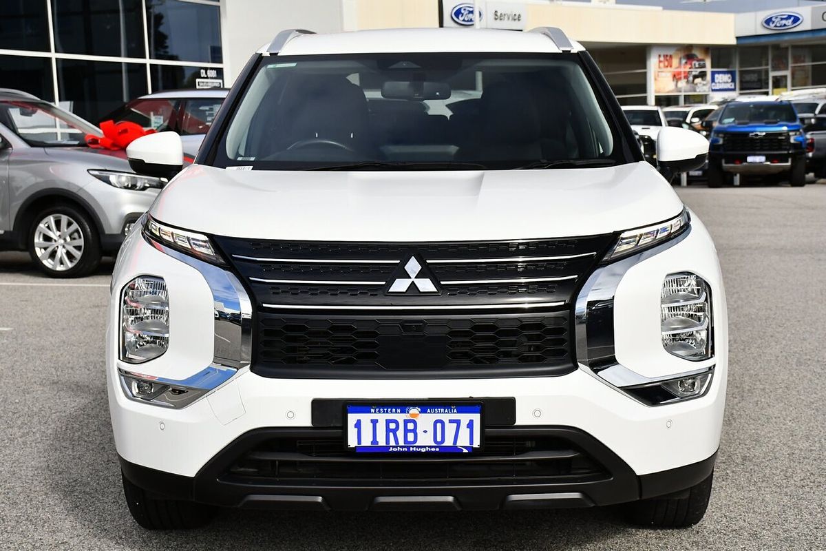 2022 Mitsubishi Outlander LS ZM