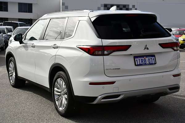 2022 Mitsubishi Outlander LS ZM
