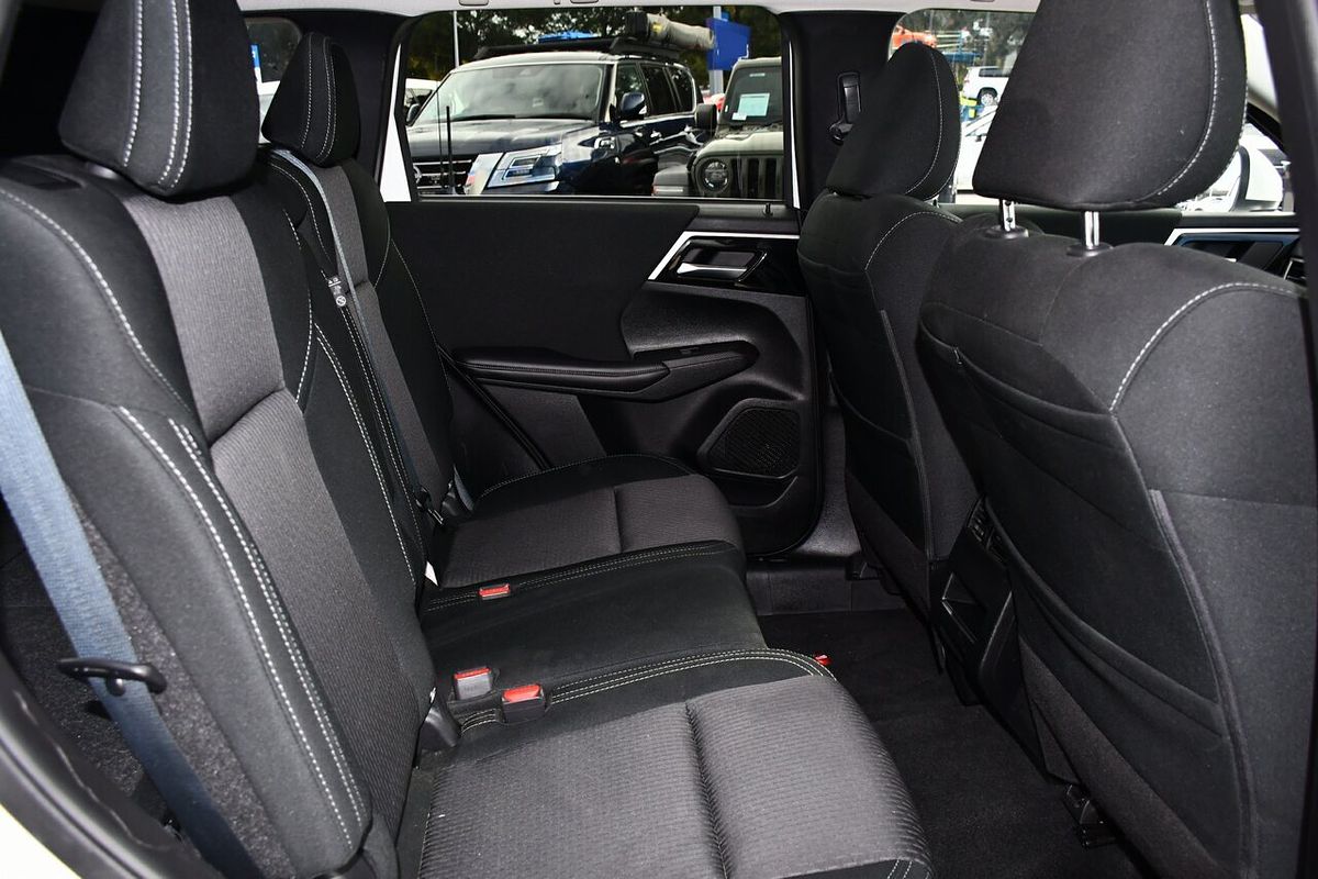2022 Mitsubishi Outlander LS ZM