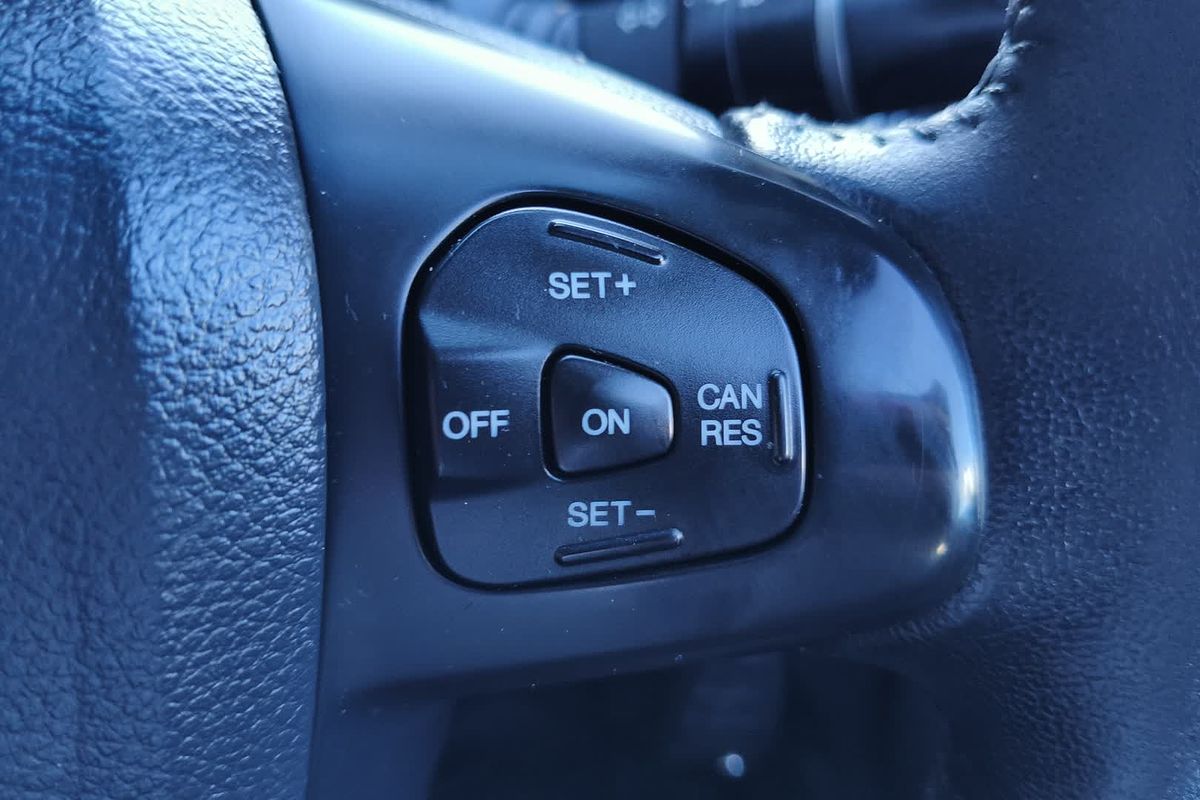 2012 Mazda BT-50 XTR Hi-Rider UP Rear Wheel Drive