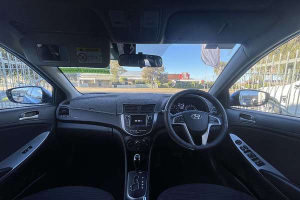 2017 Hyundai Accent Sport RB6