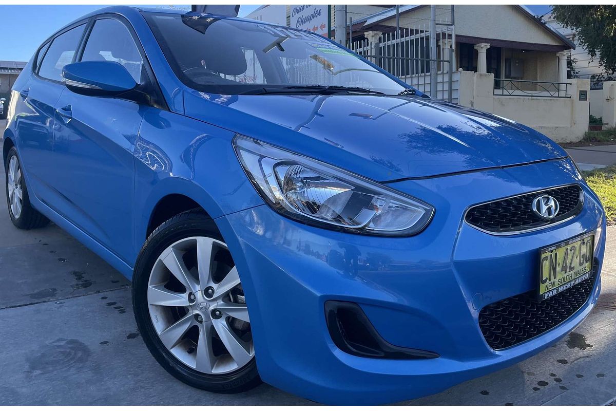 2017 Hyundai Accent Sport RB6