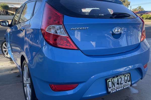 2017 Hyundai Accent Sport RB6