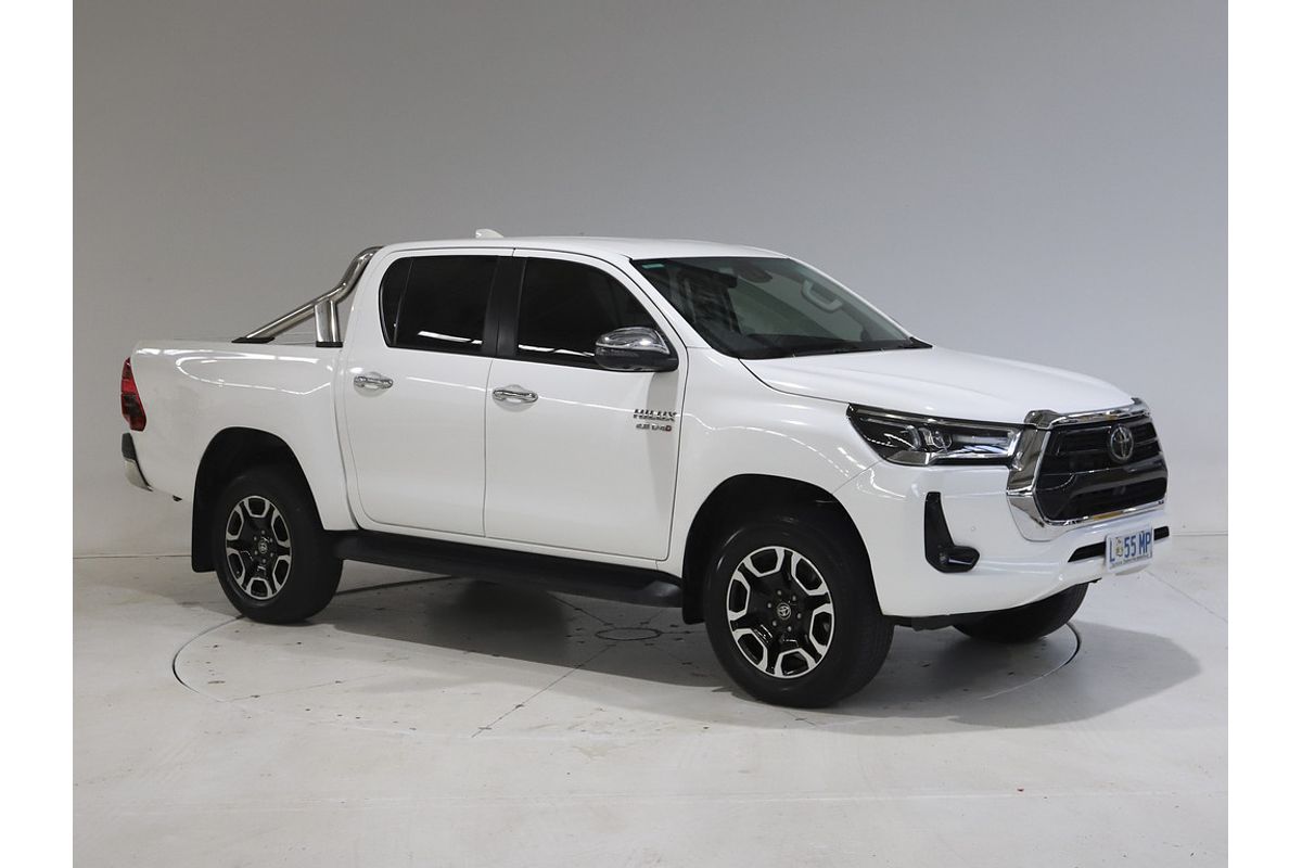 Hilux 4x4 SR5 2.8L T Diesel Automatic Double Cab