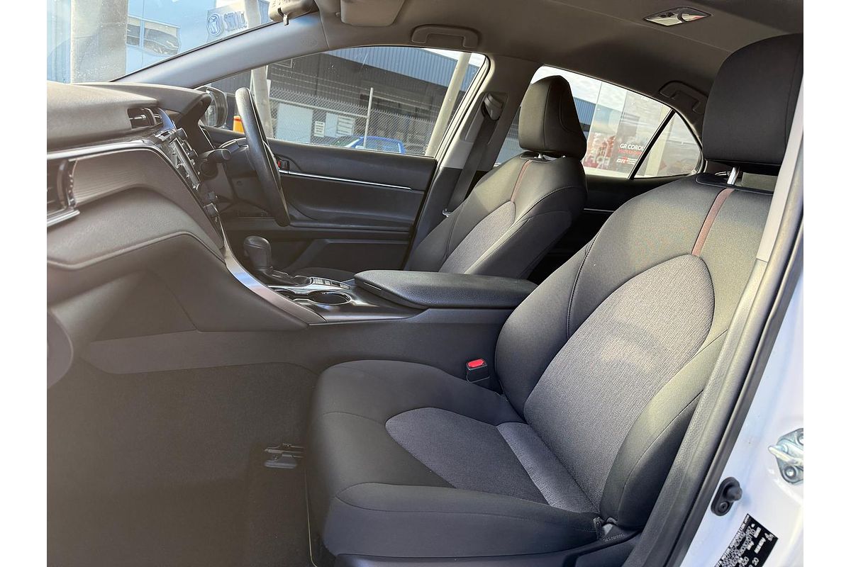2020 Toyota Camry Ascent AXVH71R