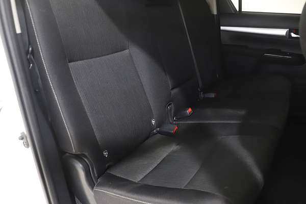 2023 Toyota Hilux SR5 GUN126R 4X4