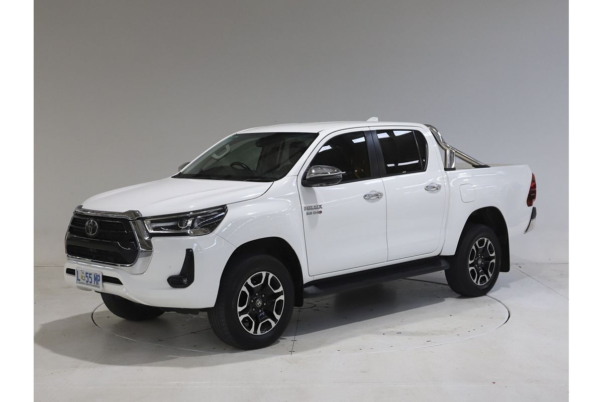 Hilux 4x4 SR5 2.8L T Diesel Automatic Double Cab