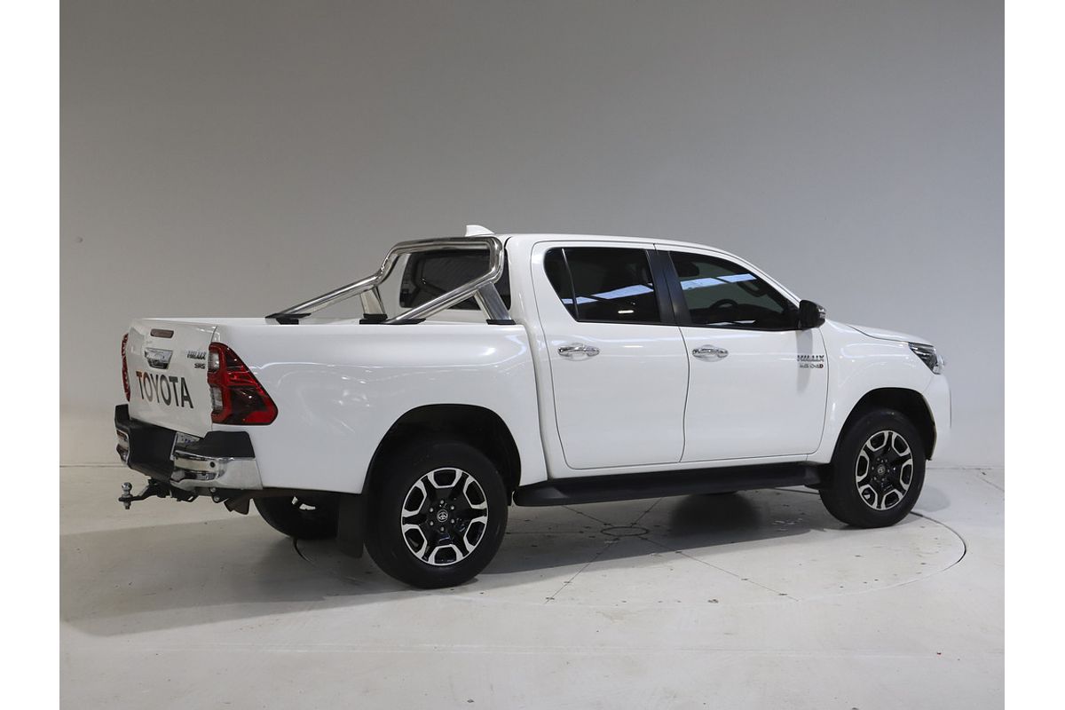 Hilux 4x4 SR5 2.8L T Diesel Automatic Double Cab