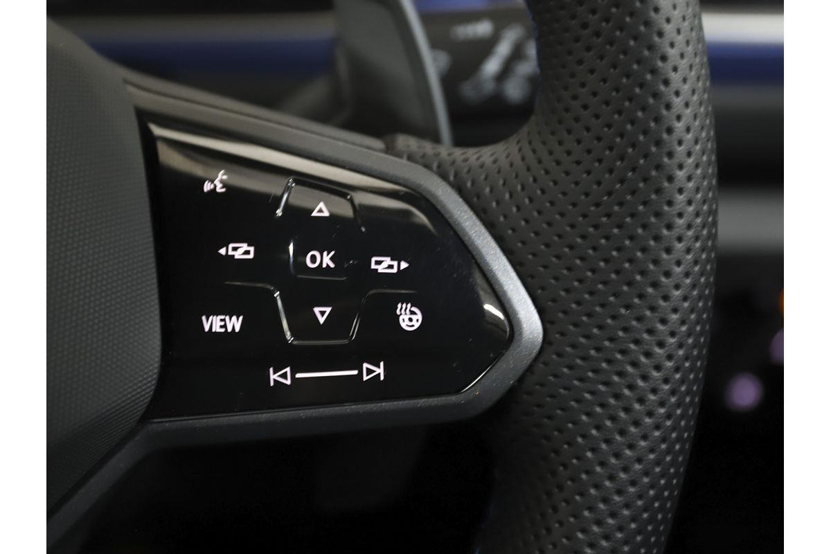 2023 Volkswagen T-Roc R D11