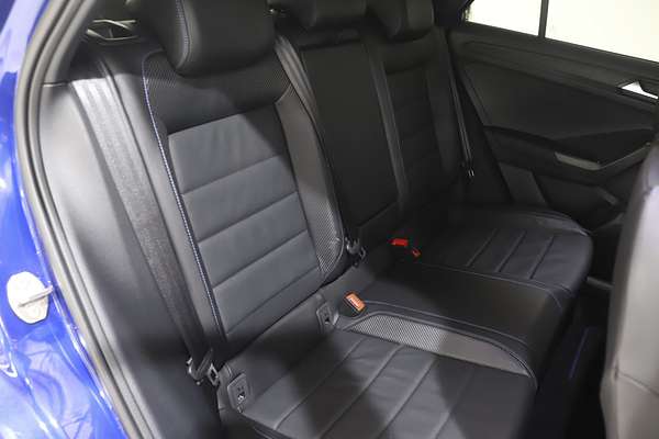2023 Volkswagen T-Roc R D11