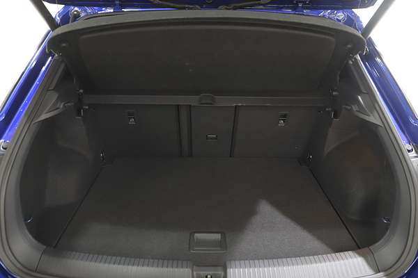 2023 Volkswagen T-Roc R D11