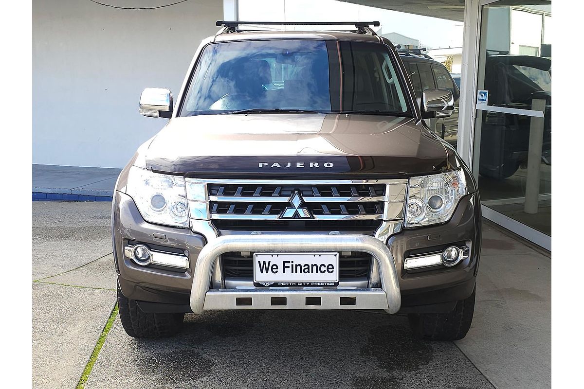 2015 Mitsubishi Pajero Exceed NX