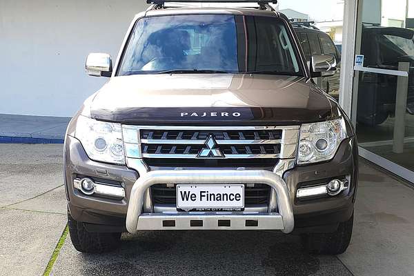 2015 Mitsubishi Pajero Exceed NX