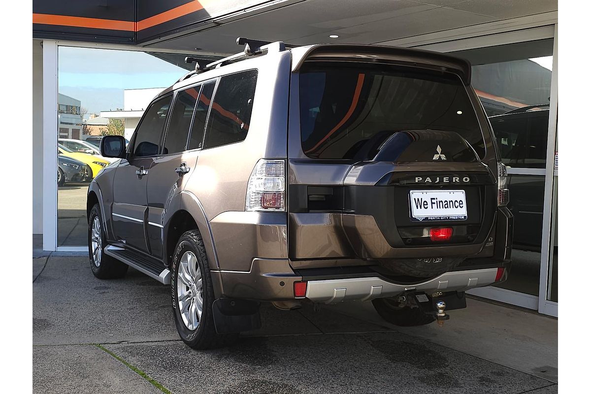 2015 Mitsubishi Pajero Exceed NX