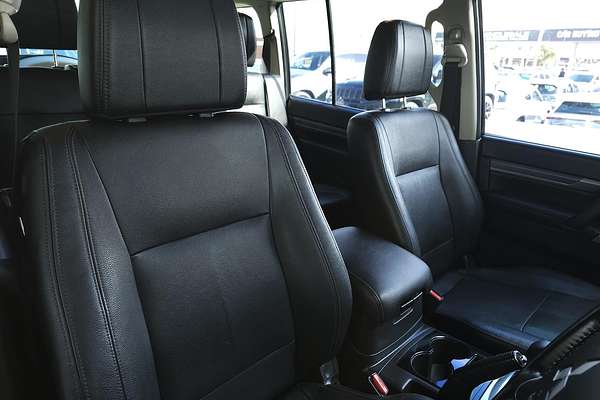 2015 Mitsubishi Pajero Exceed NX