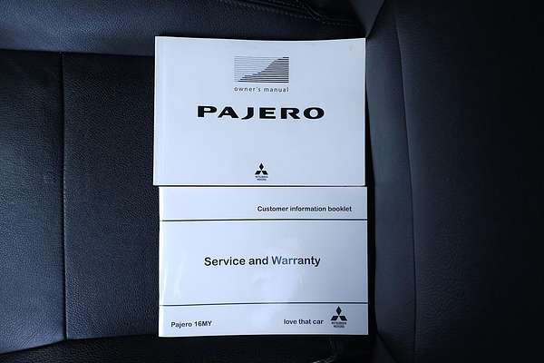 2015 Mitsubishi Pajero Exceed NX