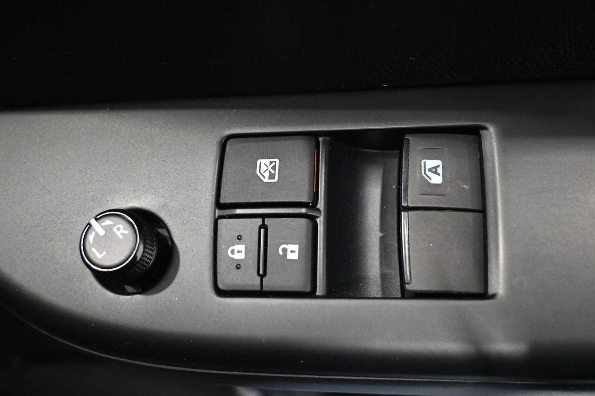 2023 Toyota Hilux SR GUN126R 4X4