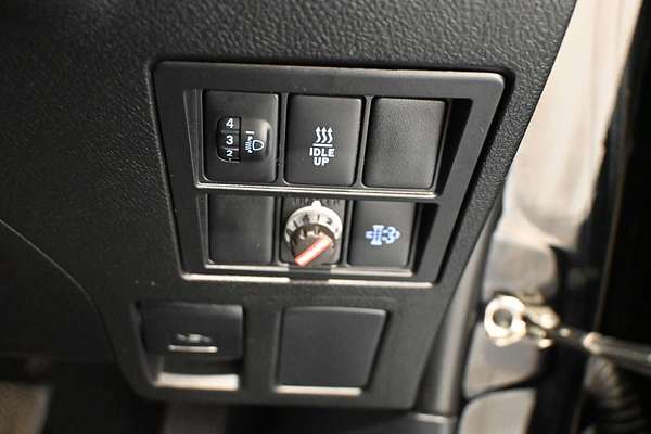 2023 Toyota Hilux SR GUN126R 4X4