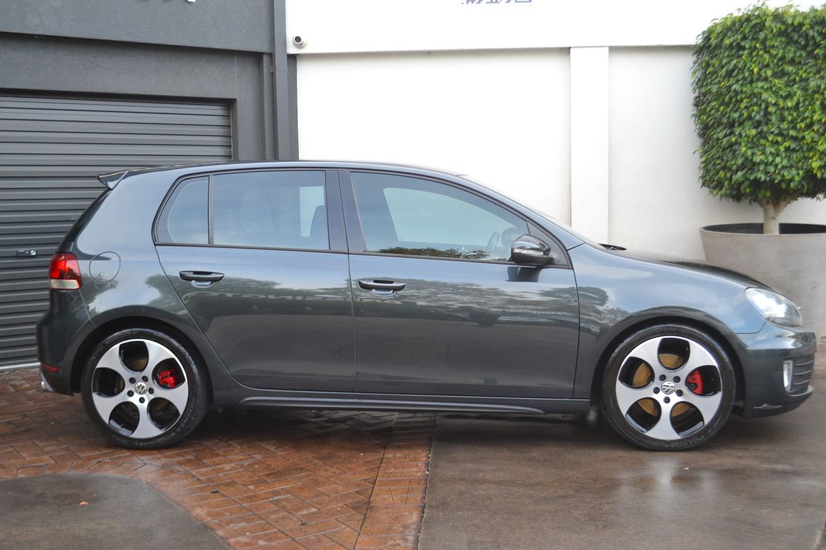 2012 Volkswagen Golf GTI VI