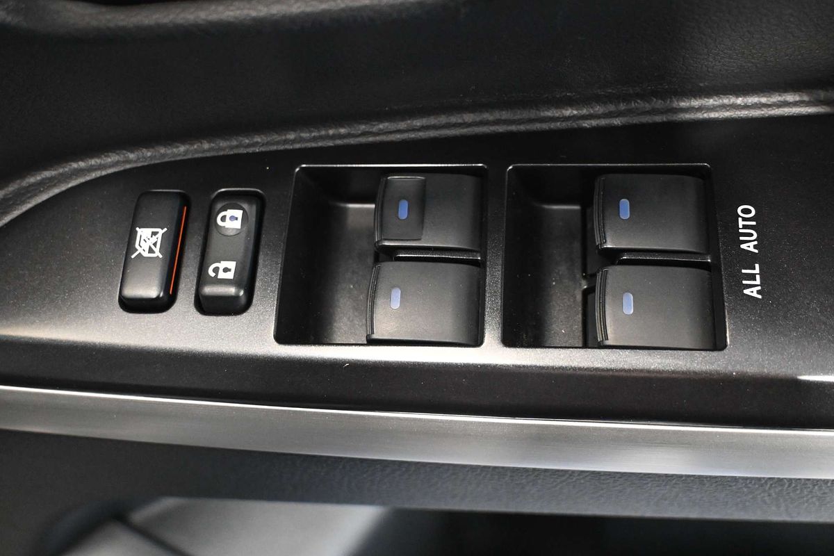 2020 Toyota Landcruiser VX VDJ200R