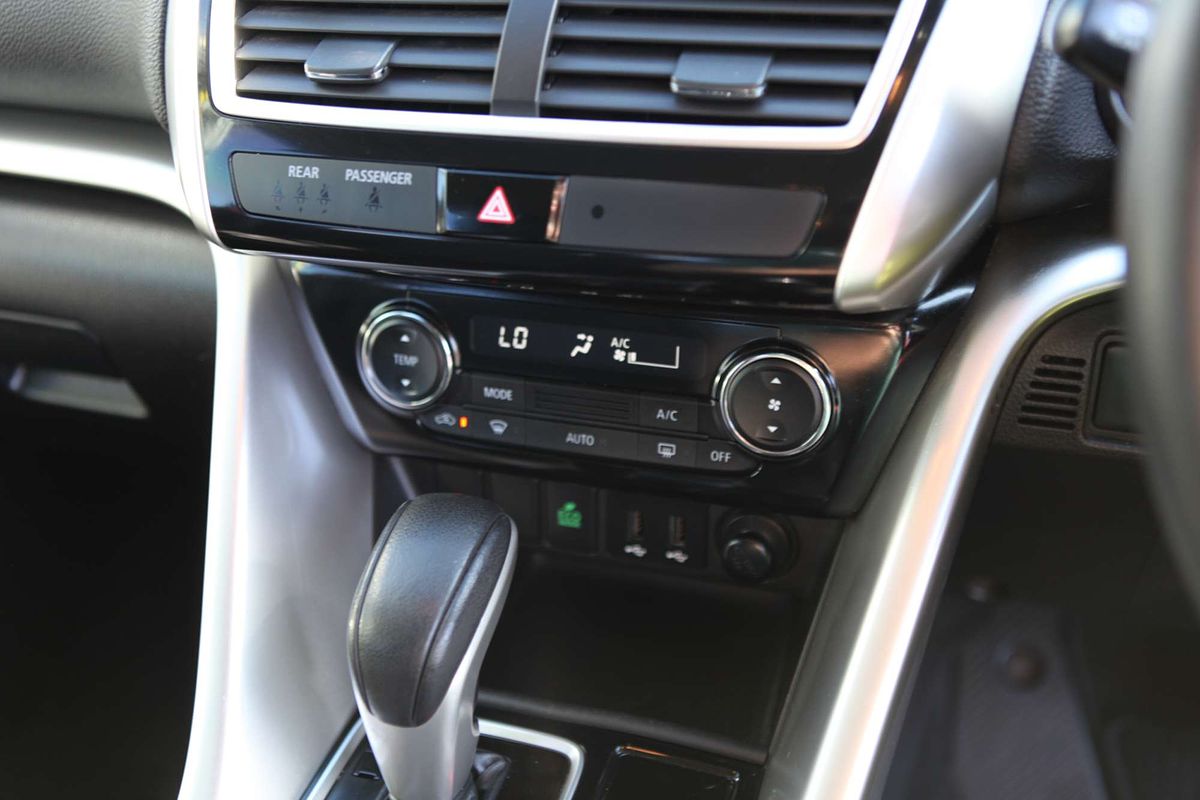 2018 Mitsubishi Eclipse Cross ES YA